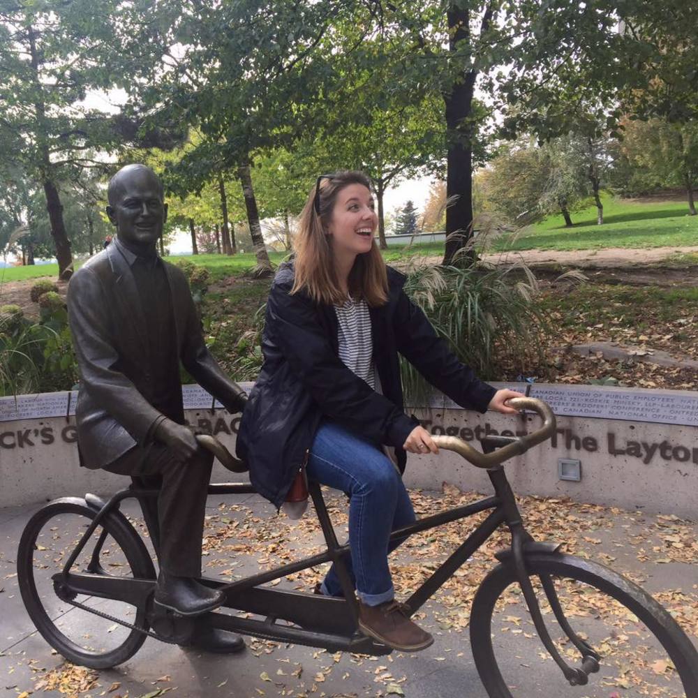 Meet your Posher, Zoe